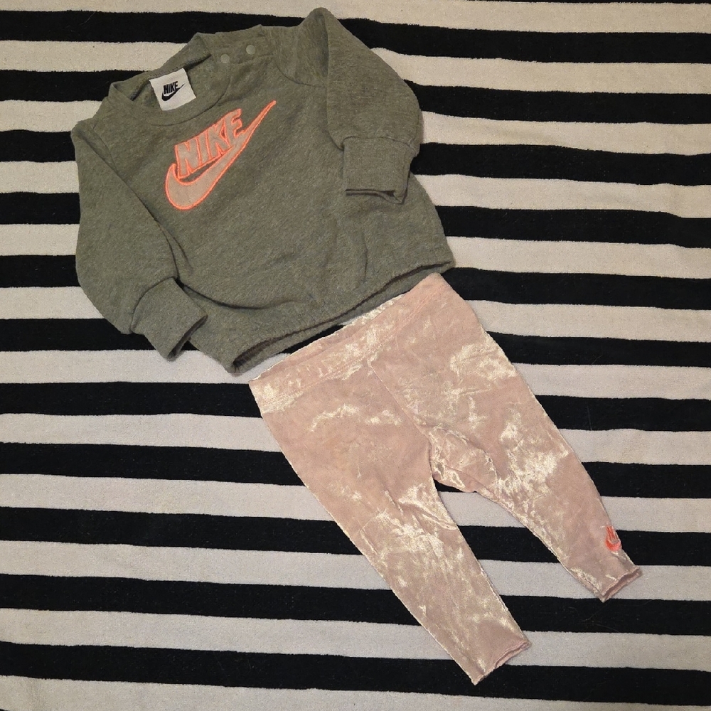 Nike Kids Gray Sweatshirt and Pink Leggings Set